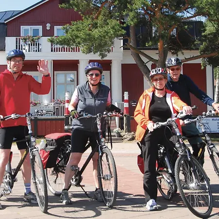 Hotel Strandbo 3*